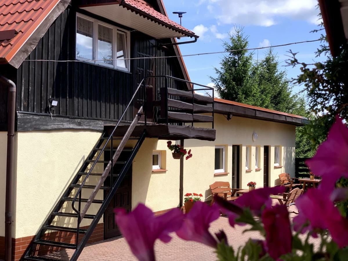 Pensjonat U Kasi Apartment Wegorzewo Exterior photo